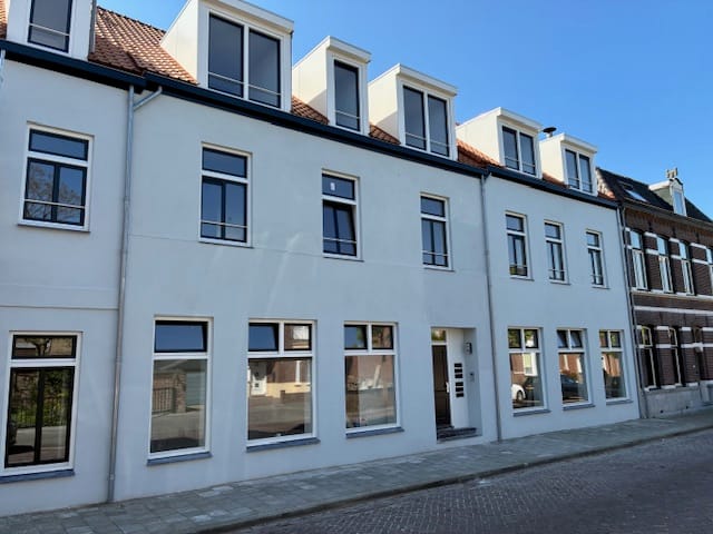 Stationsstraat 21 Sas van Gent