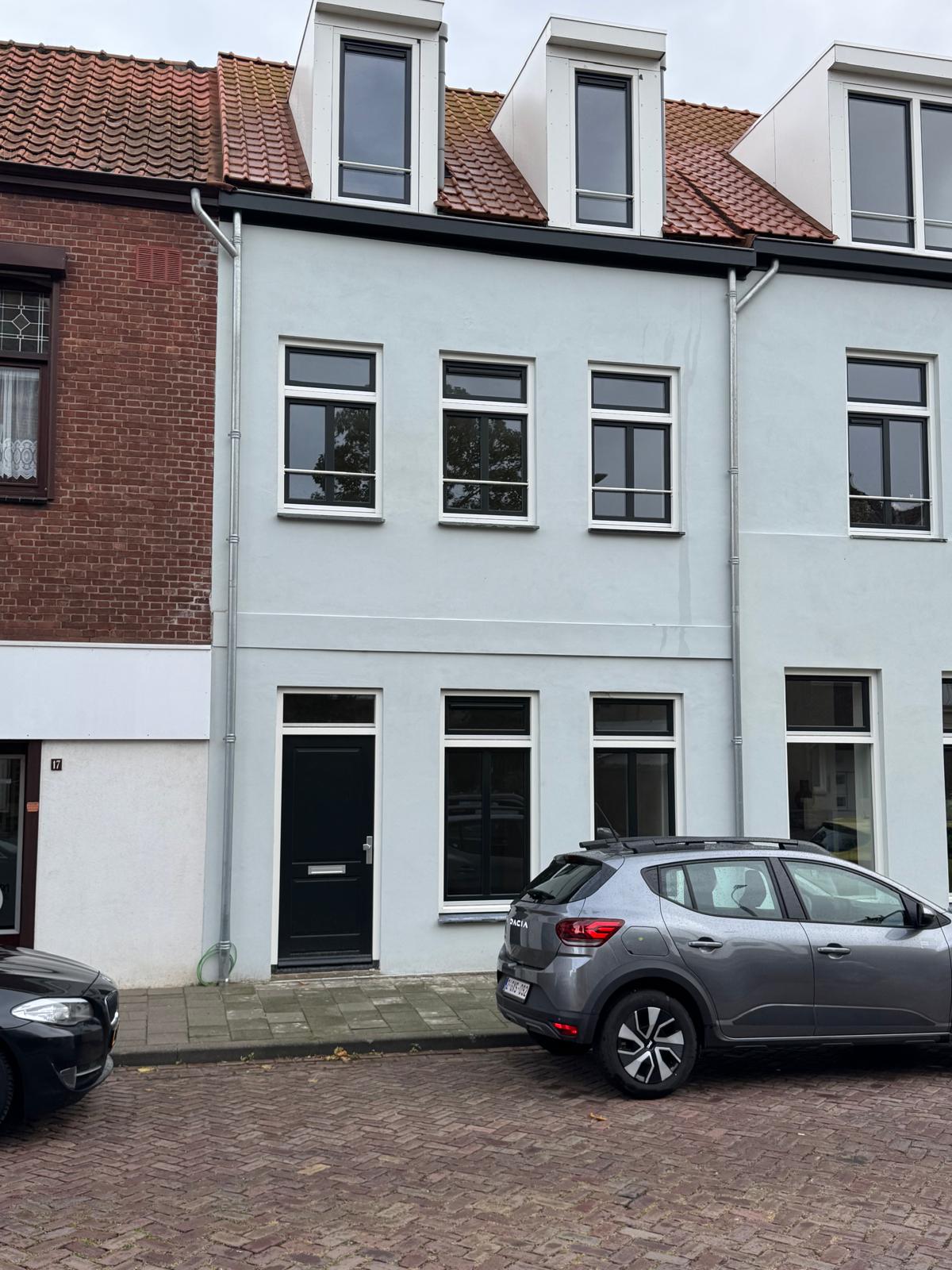 Stationsstraat 19 Sas van Gent