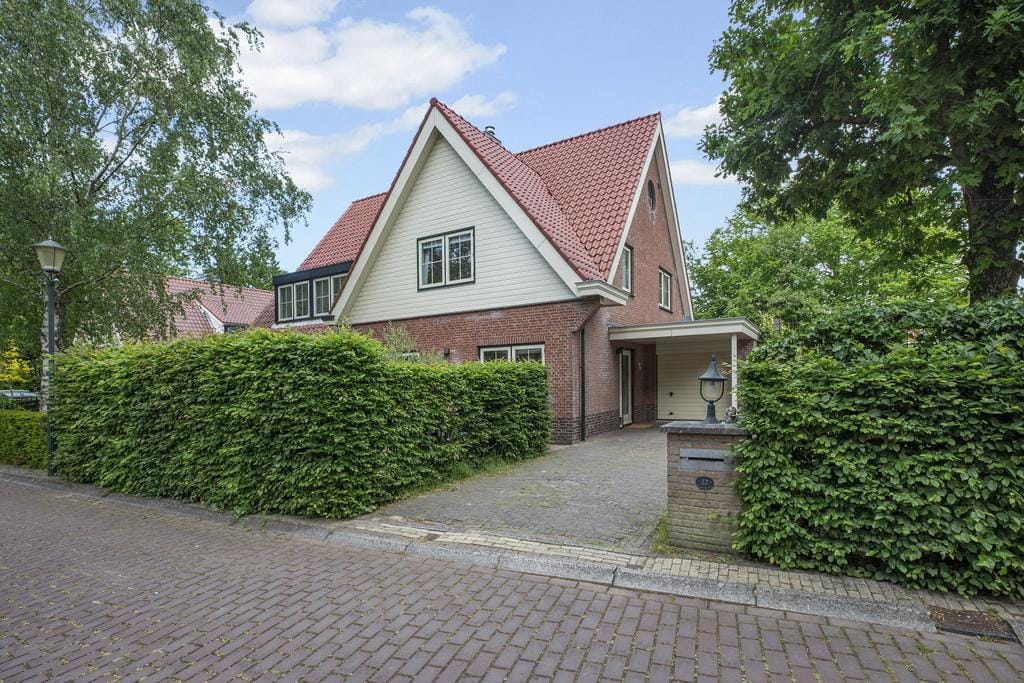 Eikendael 17 Wassenaar