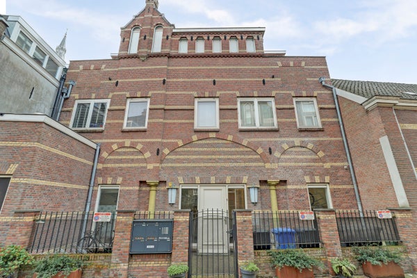 De Vlouw 1 C 5 Delft